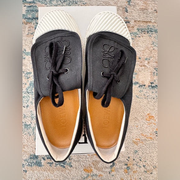 Loewe Sneakers - Picture 2 of 5